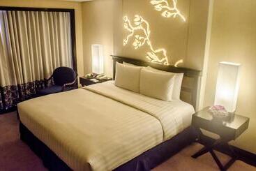 Midas Hotel And Casino