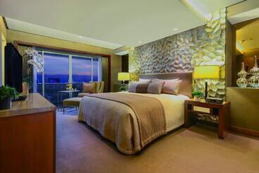 Midas Hotel And Casino