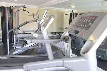 هتل Quality Inn Piedras Negras