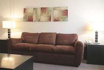 هتل Quality Inn Piedras Negras