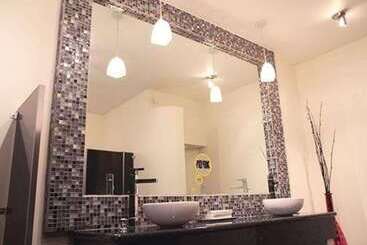 هتل Quality Inn Piedras Negras