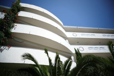 هتل Residence Le Saint Esteve