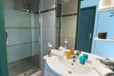 هتل Residence Le Saint Esteve