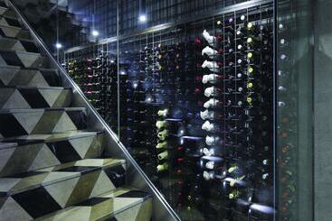 Vander Urbani Resort   A Member Of Design Hotels