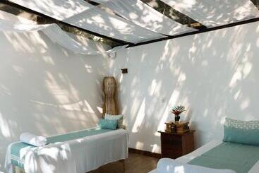 Bolontiku Boutique Hotel & Spa