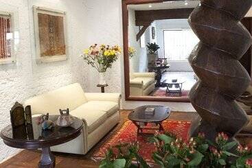 هتل Boutique Huaca Wasi