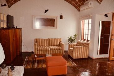 هتل Boutique Huaca Wasi