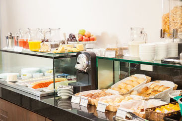 هتل Esuites Sion  Savassi