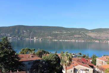 Guest House Tomanovic - Herceg Novi