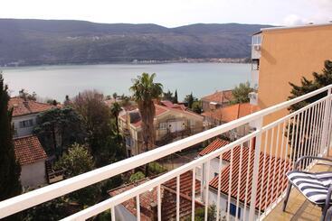 هتل Guest House Tomanovic