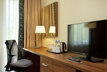 هتل Hilton Garden Inn Moscow New Riga