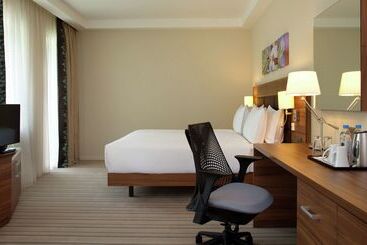 هتل Hilton Garden Inn Moscow New Riga