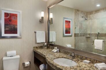 هتل Hilton Garden Inn Queretaro