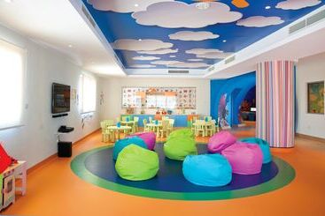 هتل Olympic Lagoon Resort Paphos