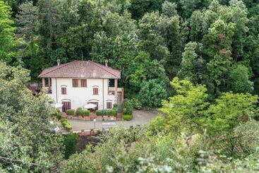 هتل La Ferriera Exclusive Resort Pool & Waterfall