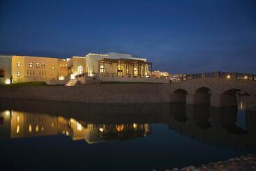 هتل Salalah Rotana Resort