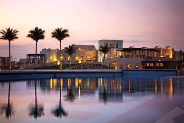 هتل Salalah Rotana Resort