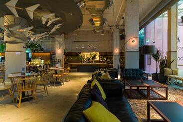 Tune Hotel Klia   Klia2