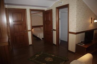 هتل Vila Sigal Pogradec