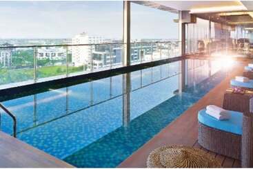 هتل Vivanta Kolkata Em Bypass