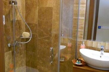 Liona Hotel & Spa