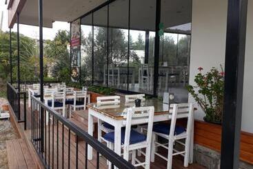 Liona Hotel & Spa