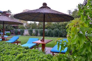 Liona Hotel & Spa