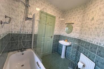 Pk Lodge B&b