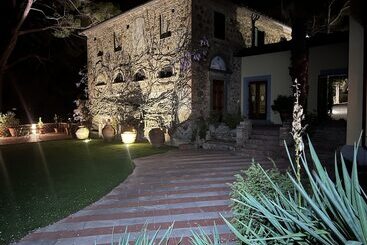 استراحتگاه Agriturismo Bio Fattoria Bacio