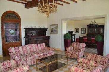 استراحتگاه Agriturismo Bio Fattoria Bacio