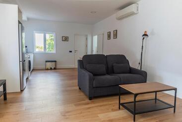 Albor Suites