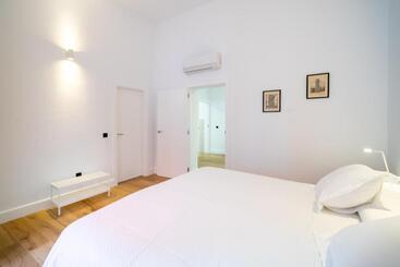 Albor Suites