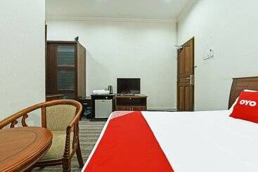 בית מלון כפרי Super Capital O 90434 Marmoris House
