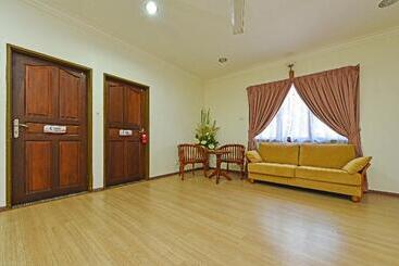 호텔 Super Capital O 90434 Marmoris House