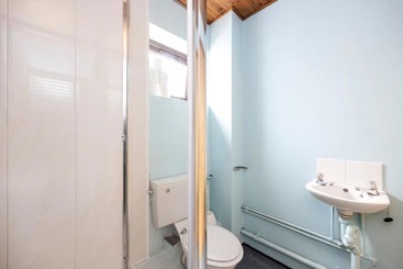 هاستل Comfortable Rooms At Crescent Hall Oxford   Campus Accommodation