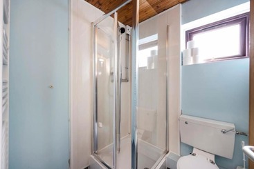 هاستل Comfortable Rooms At Crescent Hall Oxford   Campus Accommodation