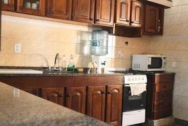 پانسیون Hostal Lo De Ramona