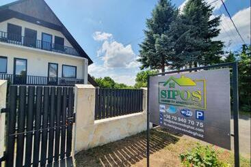 پانسیون Sipos Vendég és Apartmanház