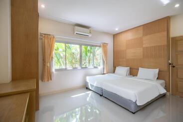 Thara Cholapruek Resort   Sha Extra Plus