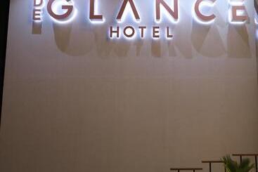 هتل De Glance