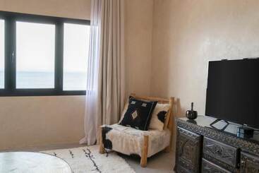 هتل Hôtel Oasis Dakhla