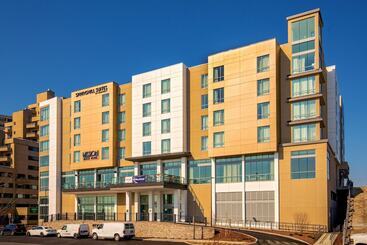 هتل Springhill Suites By Marriott Boston Logan Airport Revere Beach