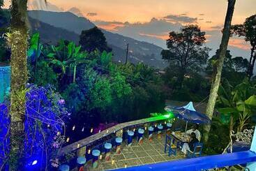 پانسیون Vista Farallones