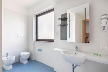 B&b Hotel Pomezia Roma