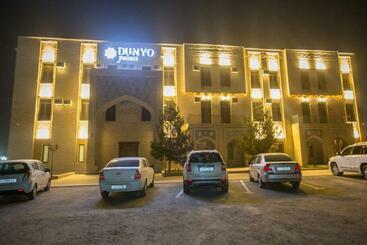 فندق Dunyo Palace