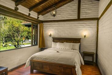 Отель En Casa De Luis