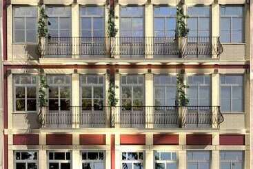 Se Catedral Hotel Porto, Tapestry Collection By Hilton