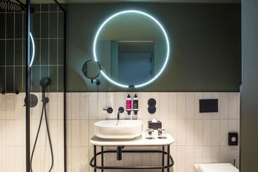 Se Catedral Hotel Porto, Tapestry Collection By Hilton