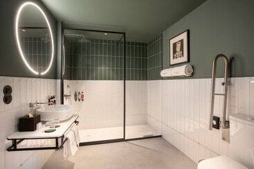 Se Catedral Hotel Porto, Tapestry Collection By Hilton