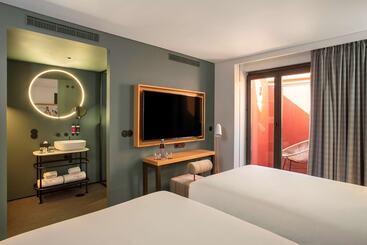 Se Catedral Hotel Porto, Tapestry Collection By Hilton